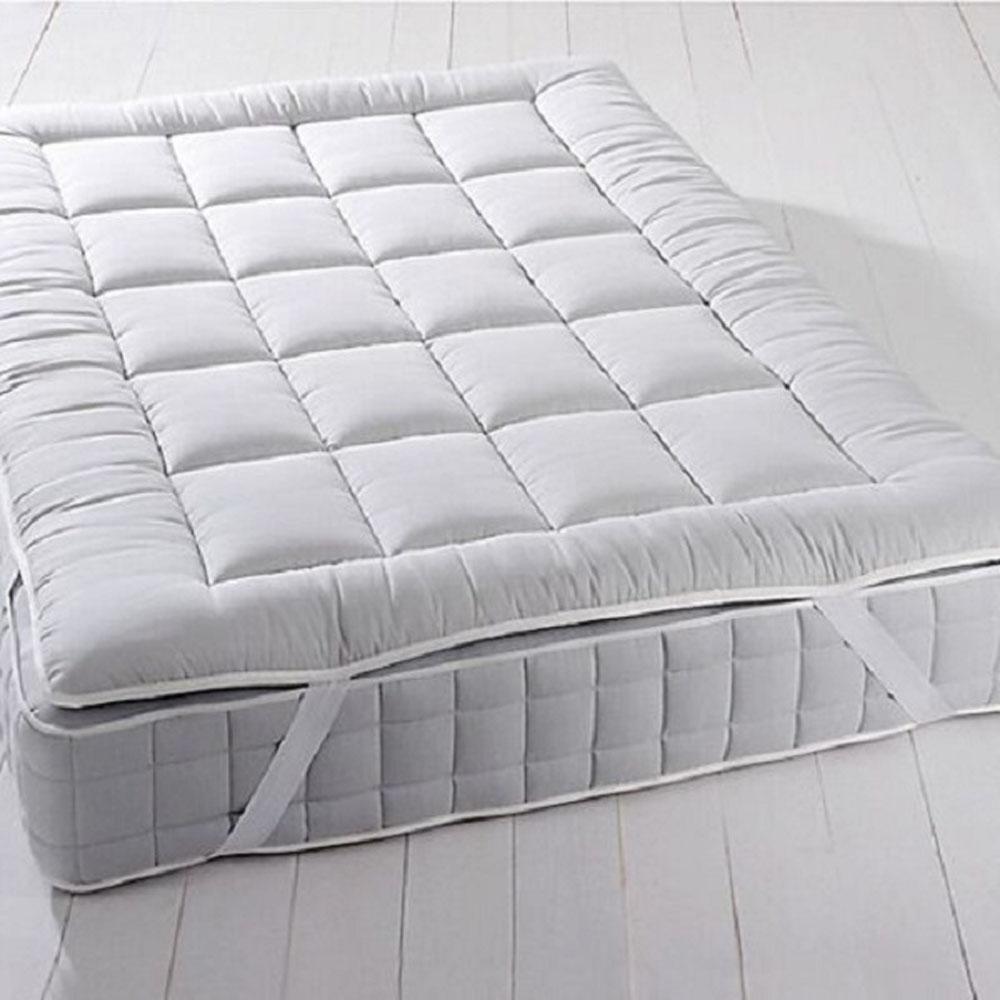 Carpenter Co. Contract Soft Flat Mattress Pad with Anchor Bands 