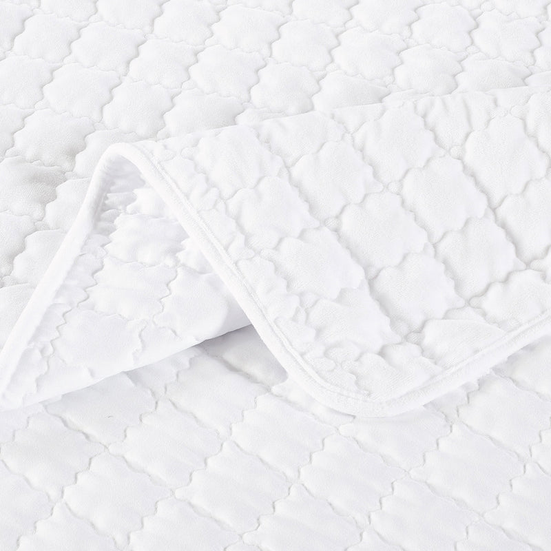 Velvet Bedspread Quilt Set - Plush