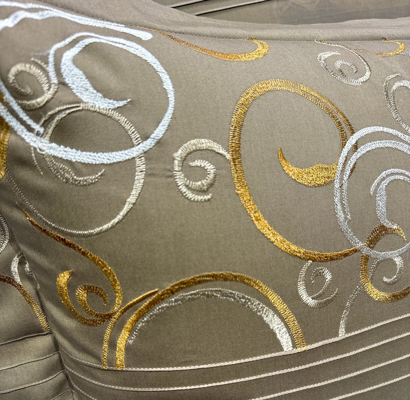 Geneva Embroidered 3-Piece Duvet Set