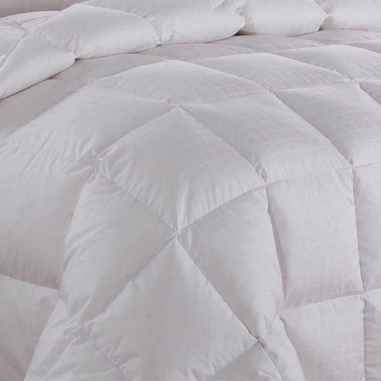 Egyptian Cotton Lightweight Down Comforter – Dobby Sateen