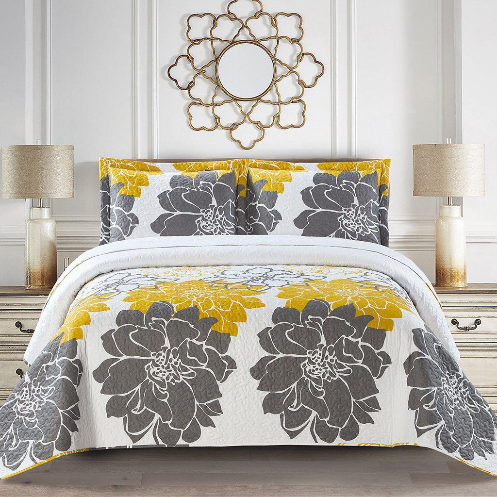 Helena Quilt Bedspread Set