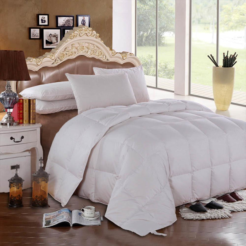 600 Fill Power Lightweight Goose Down Comforter-Royal Hotel Bedding-Solid-Full/Queen-Egyptian Linens