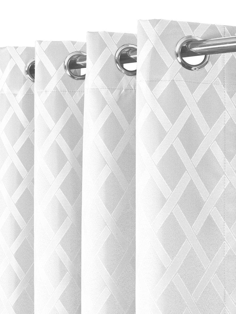 White Rosaline Curtain closeup image